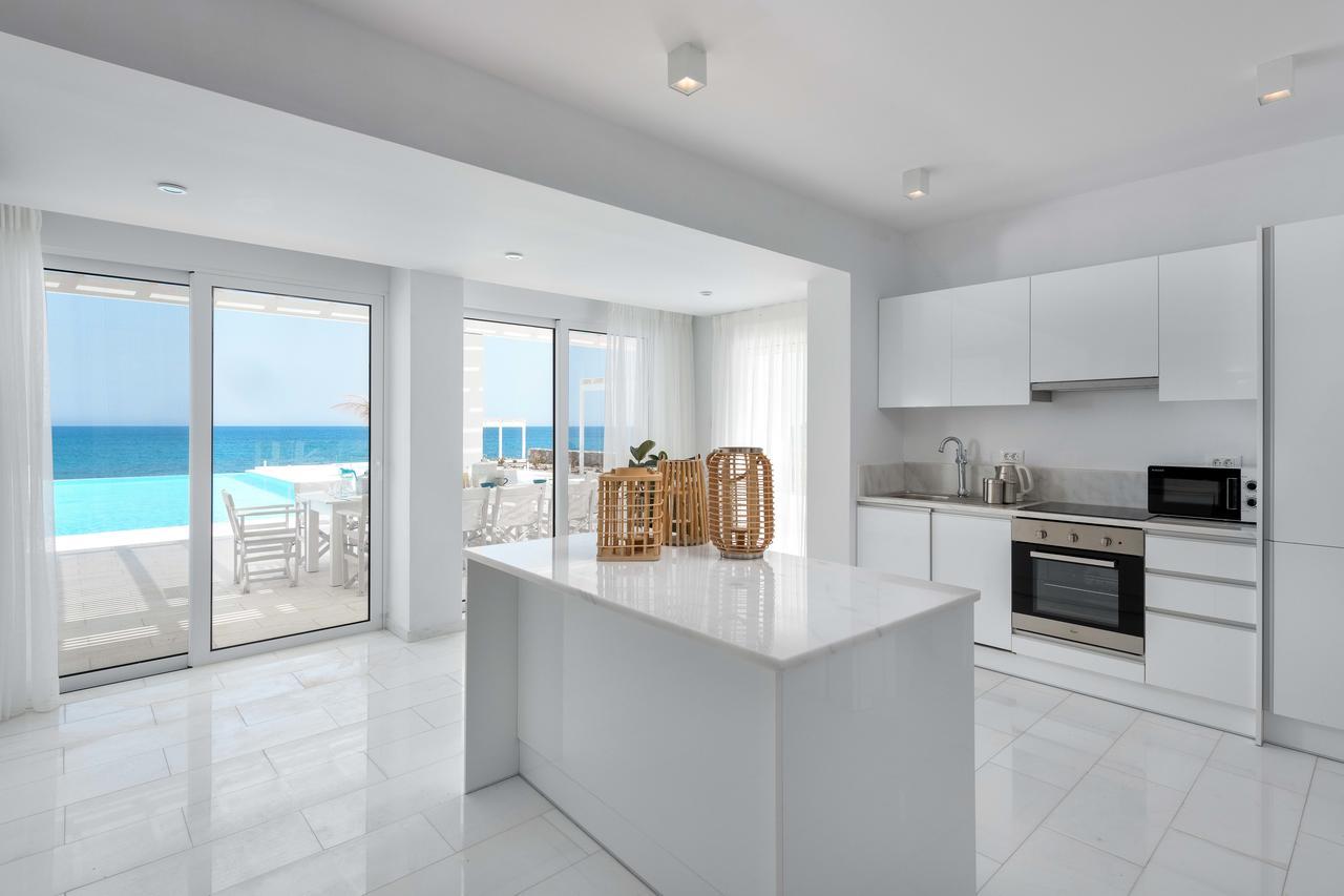 Maria & Nada Beachfront Villas Kolymbia Exteriör bild