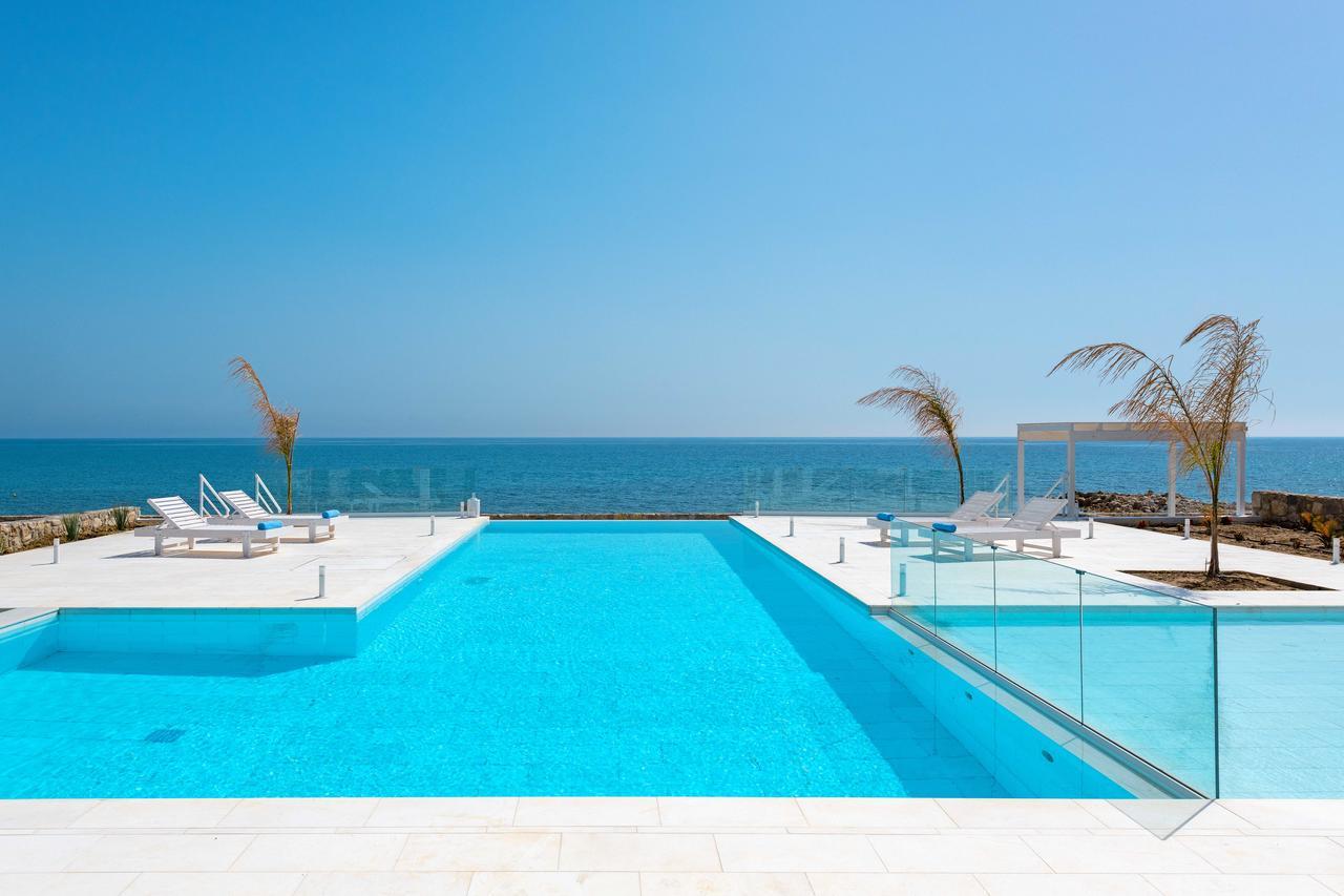 Maria & Nada Beachfront Villas Kolymbia Exteriör bild